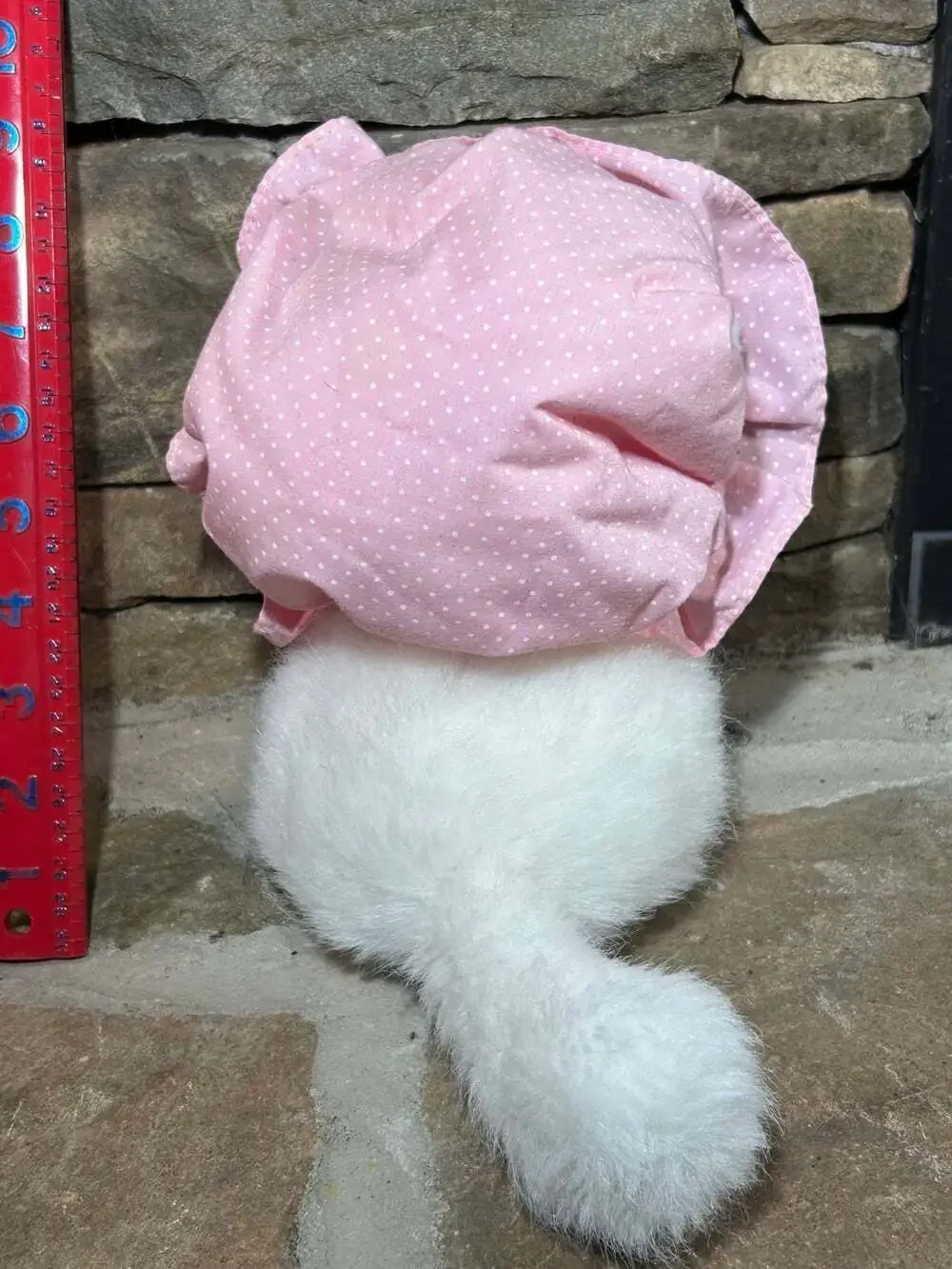 Vintage Applause Fluffy White Kitten 1984 Pink bonnet blue eyes sitting up